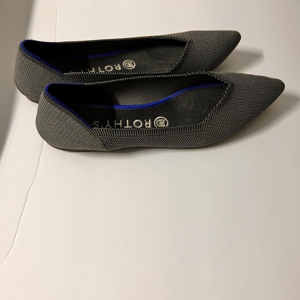 Rothy’s Pointed Toe Gray Flats Size 8 - image 2